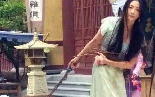 楚楚吃瓜日记,揭秘娱乐圈幕后故事