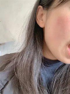 下巴吃瓜少女,揭秘少女生活趣事