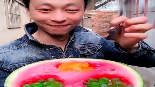 搞笑直播吃瓜,带你领略网络幽默的魅力