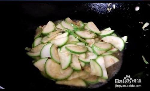 去皮茭瓜怎么吃,轻松解锁美味新境界