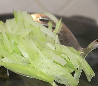 金黄佛手瓜怎么吃,金黄佛手瓜的多彩食法探索