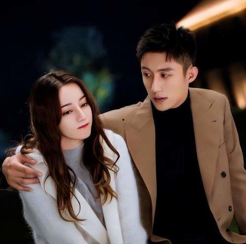 吃瓜顶流结婚,顶流明星甜蜜牵手，共谱爱情新篇章