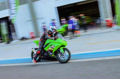 贵阳机车吃瓜圈,吃瓜群众的热议焦点