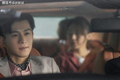 黑眼镜开窗吃瓜,揭秘娱乐圈幕后风云